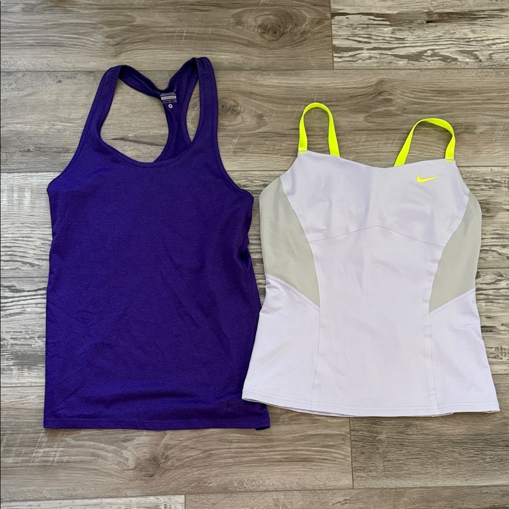 Nike Active tops